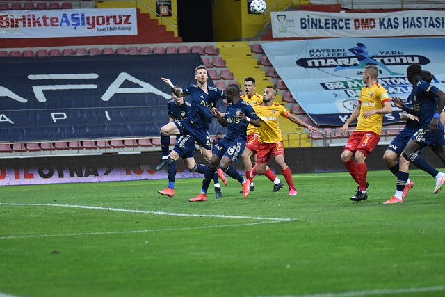 半场：町田泽维亚2-0神户胜利船，相马勇纪破门，藤尾翔太建功